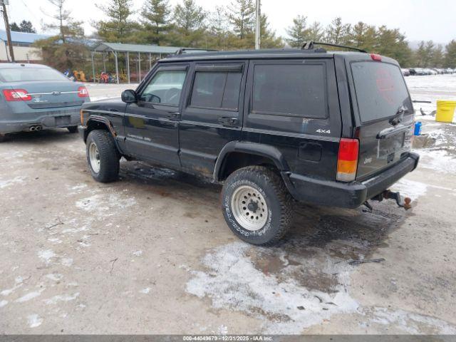 Jeep Cherokee Image 4