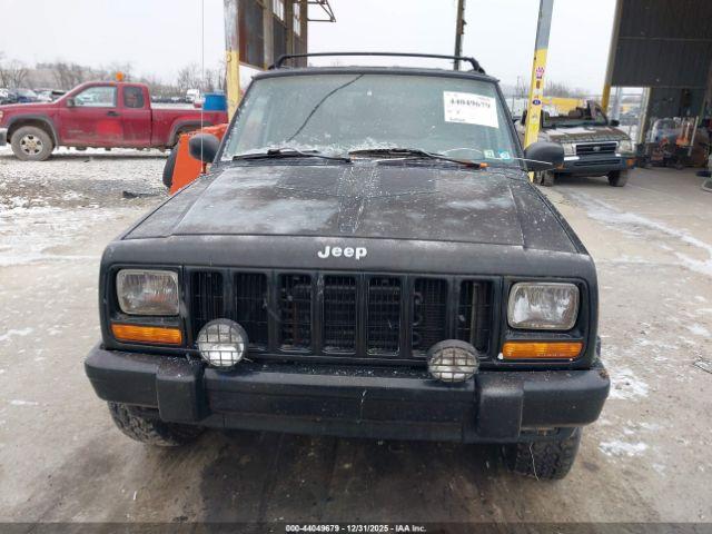 Jeep Cherokee Image 7