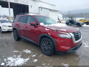  Salvage Nissan Pathfinder