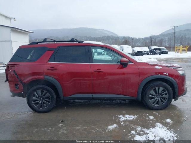 Nissan Pathfinder Sv 4wd Image 11