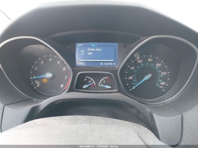 Ford Focus Se Image 9