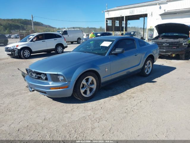 Ford Mustang Image 6