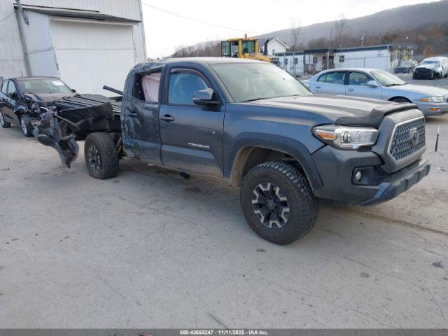  Salvage Toyota Tacoma