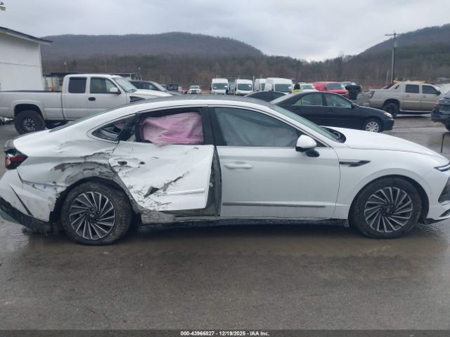 Hyundai SONATA Limited Image 10