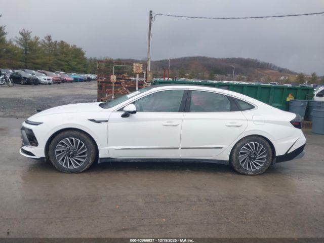 Hyundai SONATA Limited Image 15