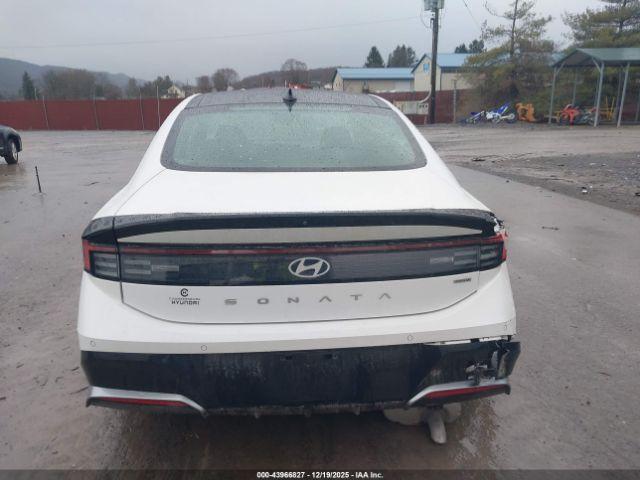 Hyundai SONATA Limited Image 14