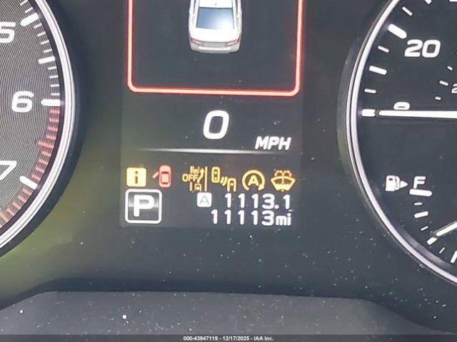 Subaru Legacy Premium Image 12