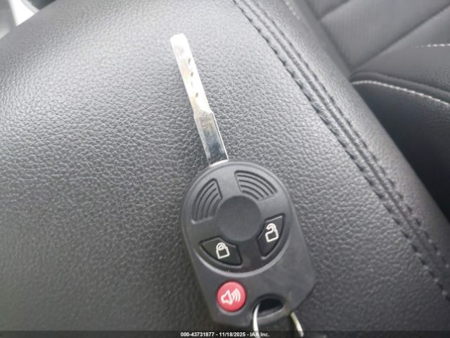 Ford Escape Se Image 11