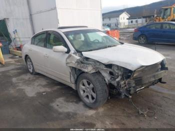  Salvage Nissan Altima