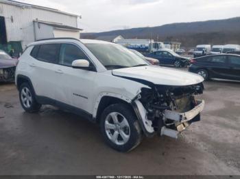  Salvage Jeep Compass