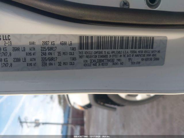 Jeep Compass Latitude 4x4 Image 6