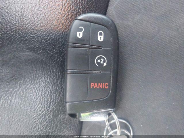 Jeep Compass Latitude 4x4 Image 10