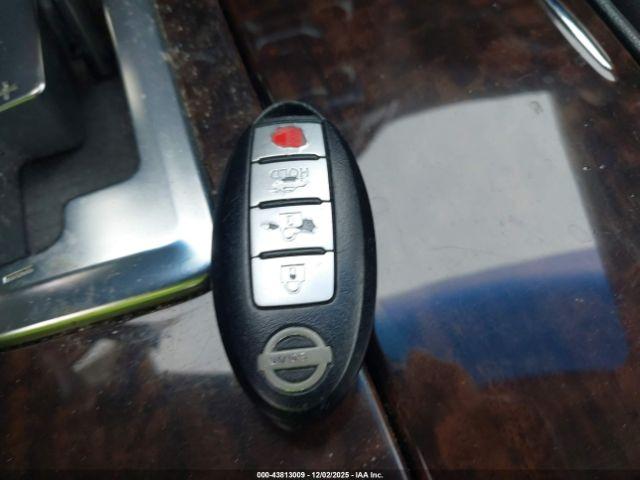 Nissan Maxima 3.5 Sv Image 10