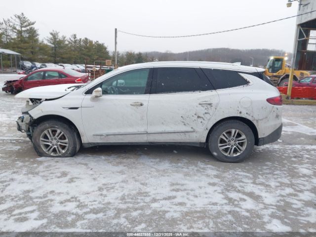 Buick Enclave Essence Image 2