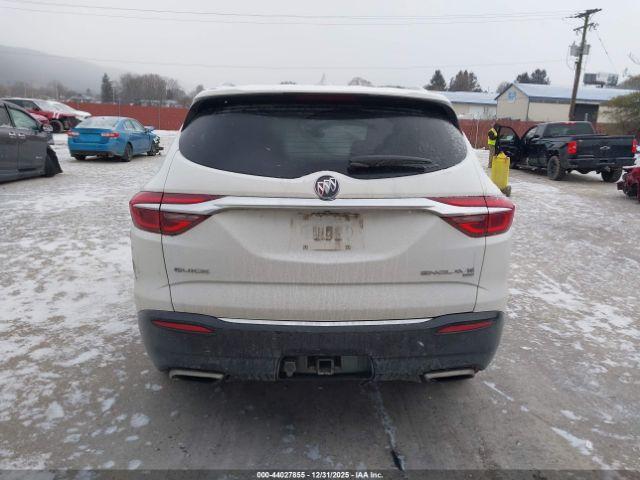 Buick Enclave Essence Image 11