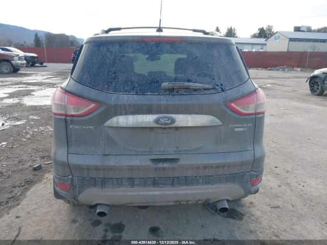 Ford Escape Titanium Image 11