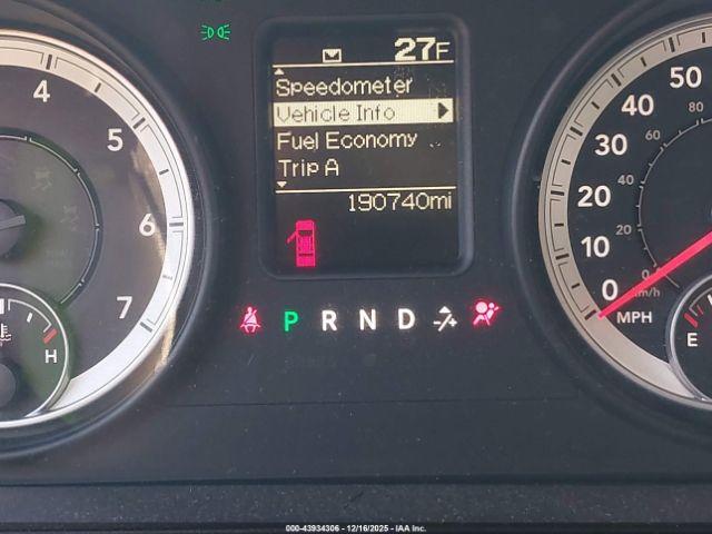 Ram 1500 Express Image 16