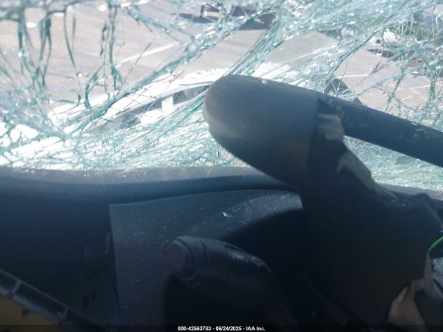 Ford Transit Image 15