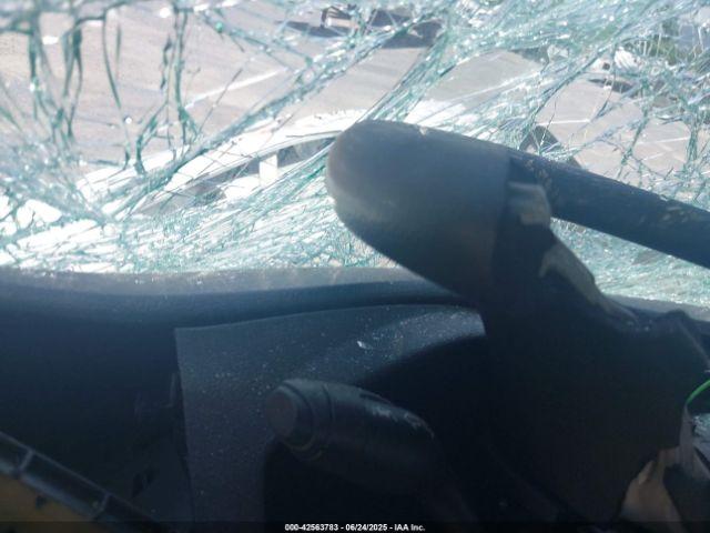 Ford Transit Image 15