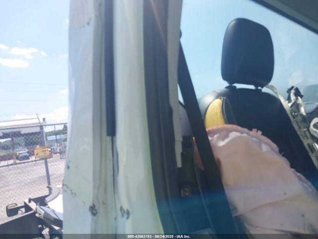 Ford Transit Image 14