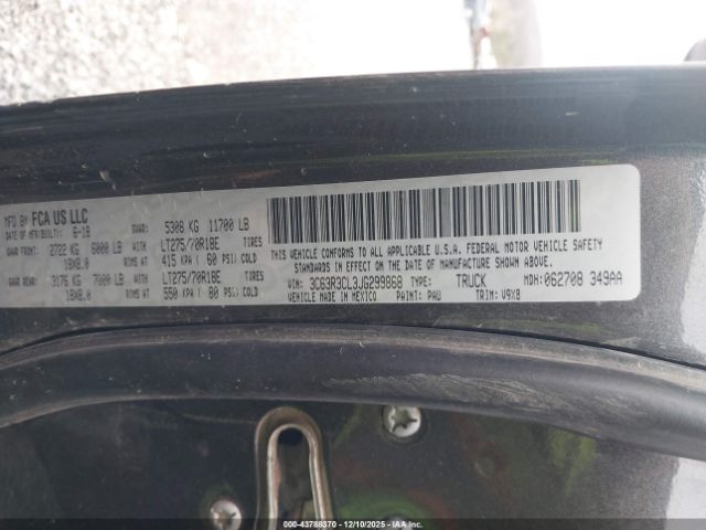 Ram 3500 Tradesman  4x4 6'4 Box Image 3