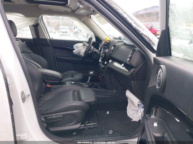 MINI Countryman Cooper S Image 3