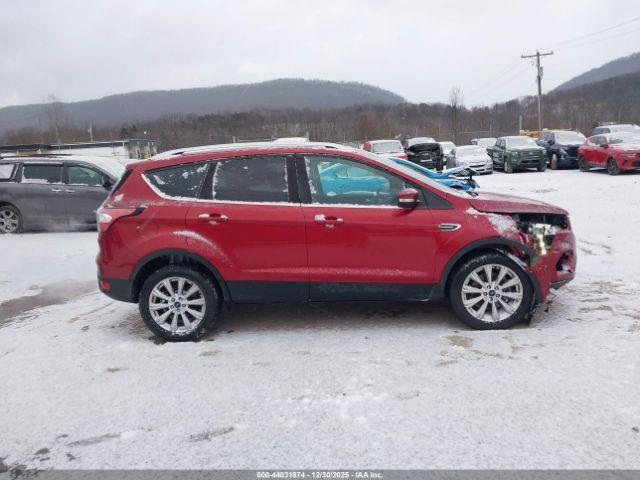 Ford Escape Titanium Image 15