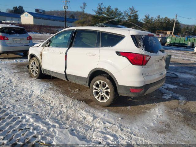 Ford Escape Se Image 6