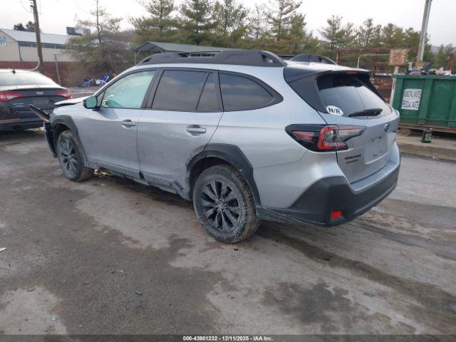 Subaru Outback Onyx Edition Image 9