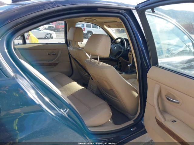 BMW 3 Series Image 12