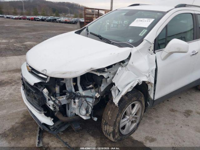 Chevrolet Trax Lt Image 4