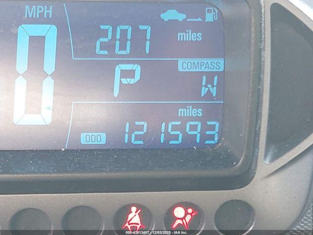 Chevrolet Sonic Lt Auto Image 13