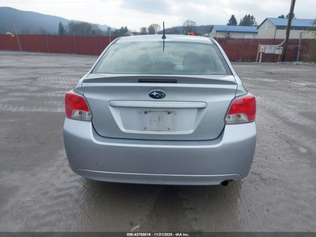 Subaru Impreza 2.0i Premium Image 14