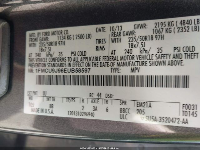 Ford Escape Titanium Image 15