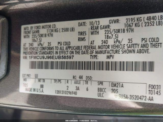 Ford Escape Titanium Image 15