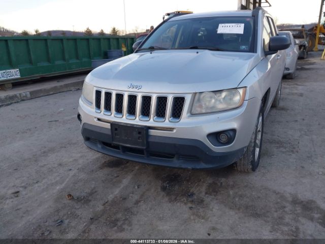 Jeep Compass Sport Image 8