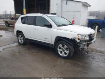  Salvage Jeep Compass
