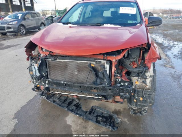 Toyota RAV4 Le Image 4