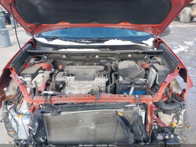 Toyota RAV4 Le Image 6