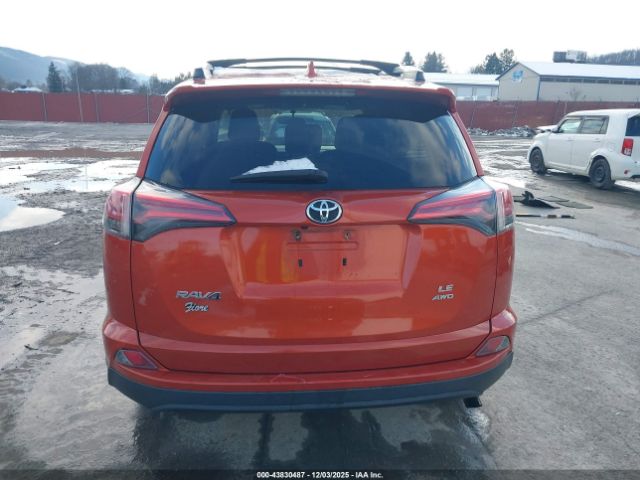 Toyota RAV4 Le Image 16