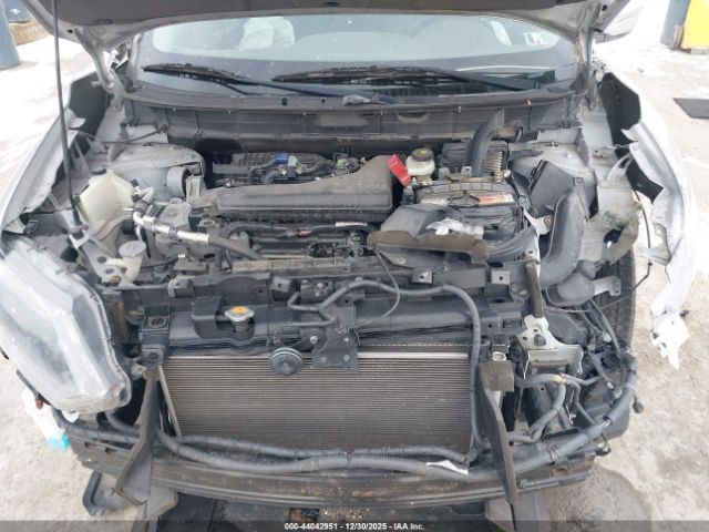 Nissan Rogue Sv Image 16