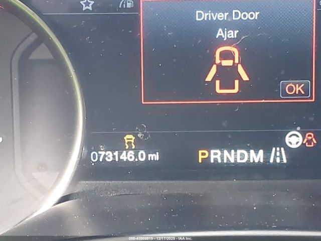 Ford F-150 Raptor Image 14