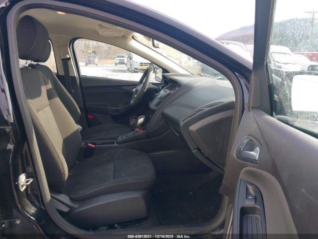 Ford Focus Se Image 2