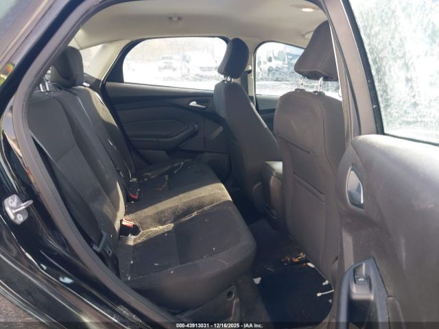 Ford Focus Se Image 9