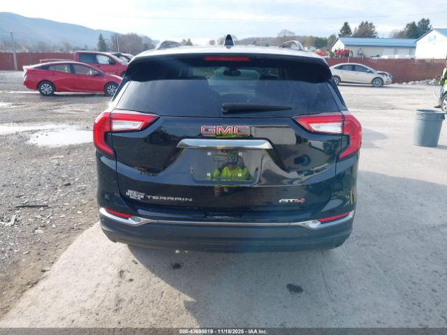 GMC Terrain Awd At4 Image 14