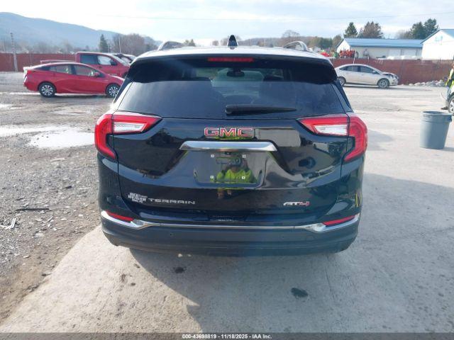 GMC Terrain Awd At4 Image 14