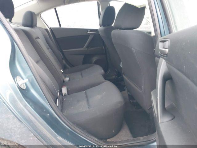 Mazda Mazda3 I Touring Image 5