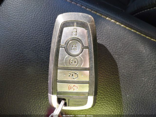 Ford Fusion Se Image 7