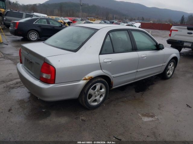 Mazda Protege Image 8