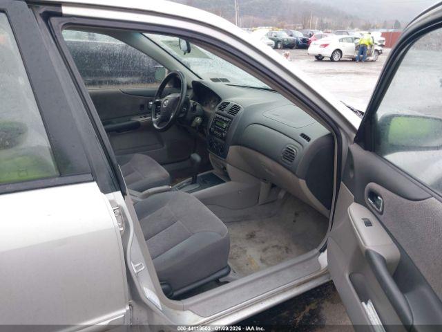 Mazda Protege Image 5